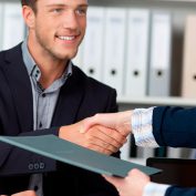 Entrevista de trabajo en inglés. ¡Toma nota de estos consejos!