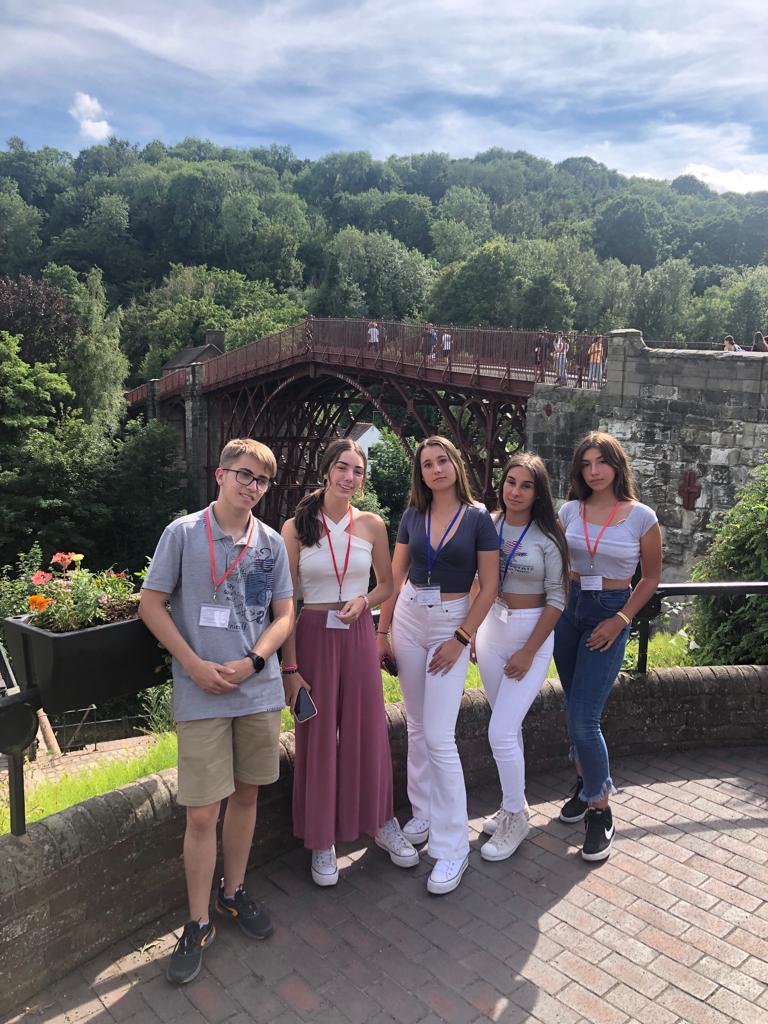 Curso de inglés en Shrewsbury-Cronica2-Summer22-Schola-