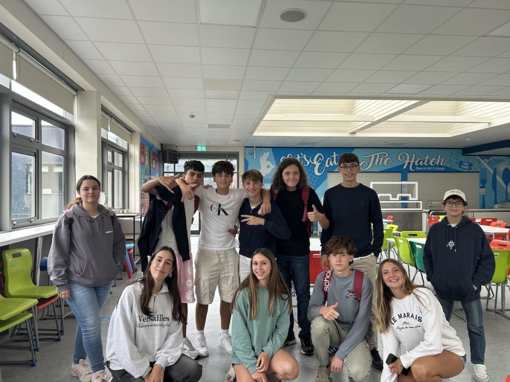 Curso-ingles-monaghan-2025-schola-idiomas-5