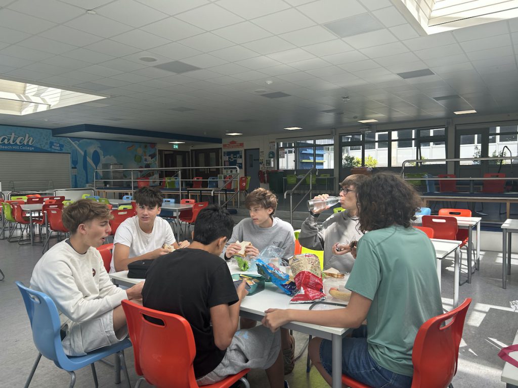 Curso-ingles-monaghan-2025-schola-idiomas-51