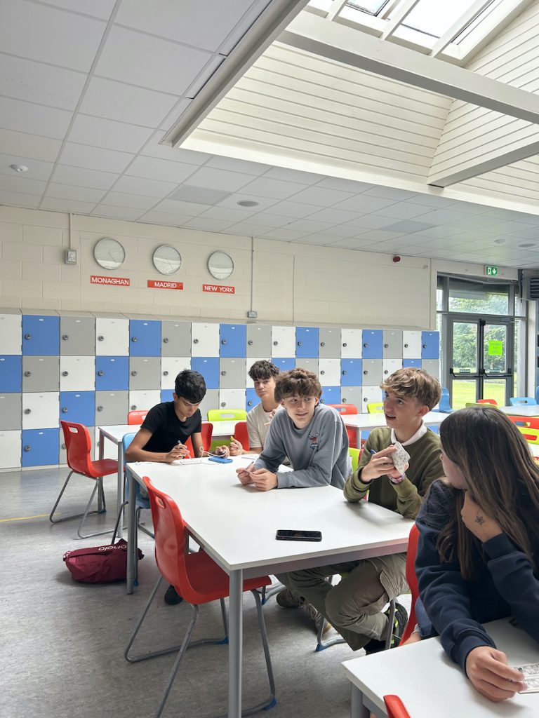 Curso-ingles-monaghan-2025-schola-idiomas-51