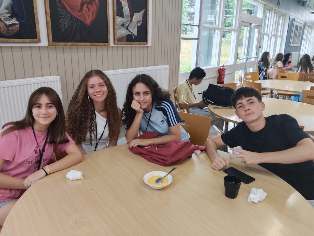 Curso-ingles-shrewsbury-2025-schola-idiomas