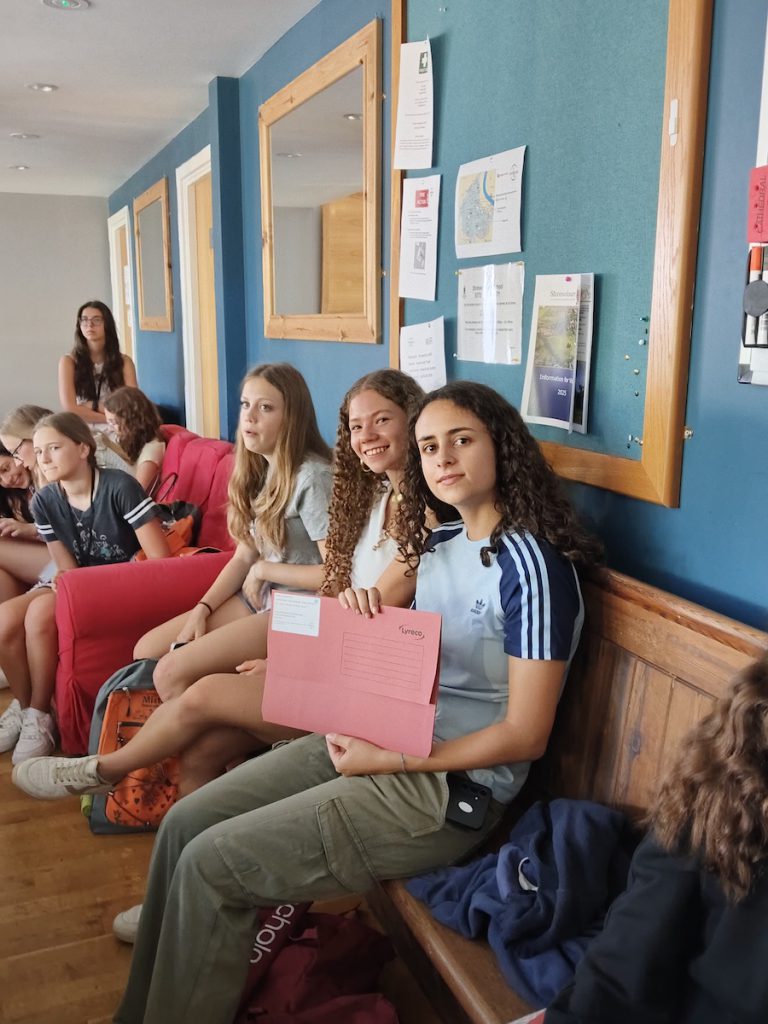 Curso-ingles-shrewsbury-2025-schola-idiomas