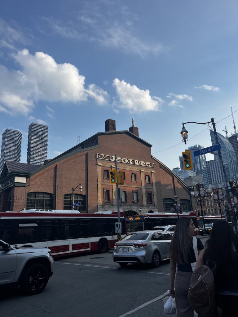 Curso-ingles-toronto-2025-schola-idiomas-55