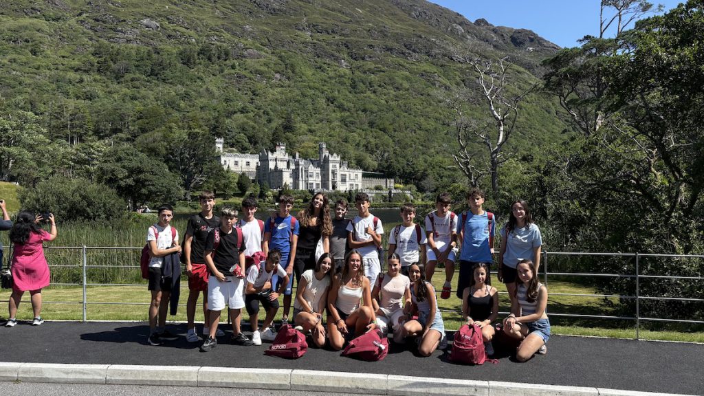 Excursión a Dublín, parque cultural Dun na Sí, Pijama Day, primeros auxilios – Midlands ’25
